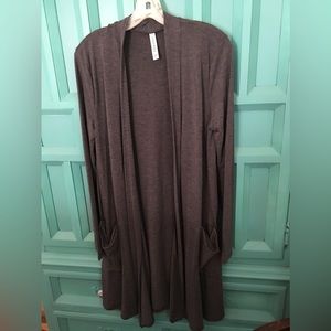 Ladies duster with pockets